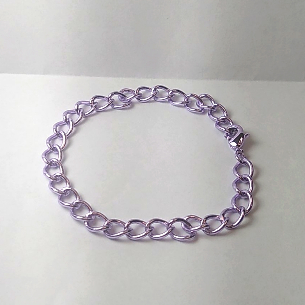 Purple chain bracelet